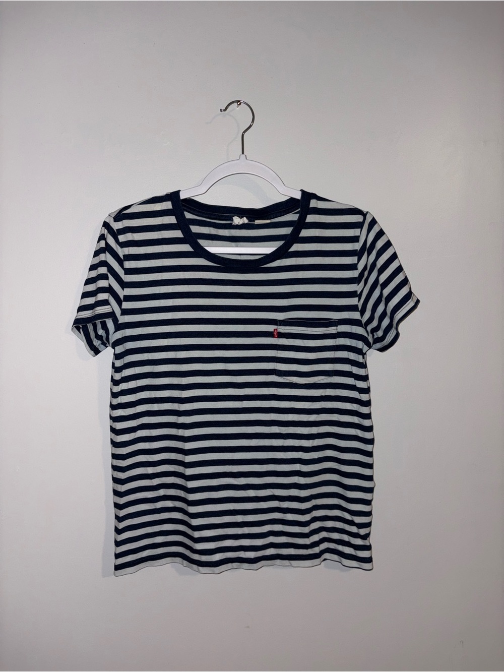Levi’s | Navy Striped T-Shirt
